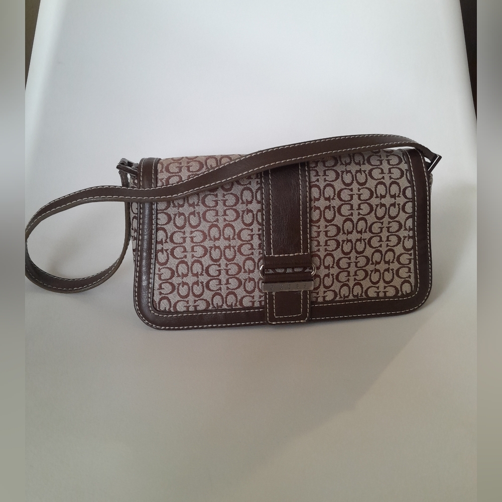 Rare Y2K Guess Small Shoulder Bag